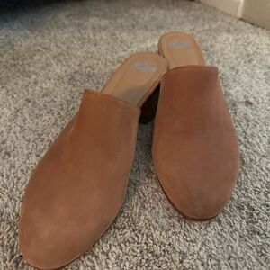 Women's suede mules by Fortress of Inca